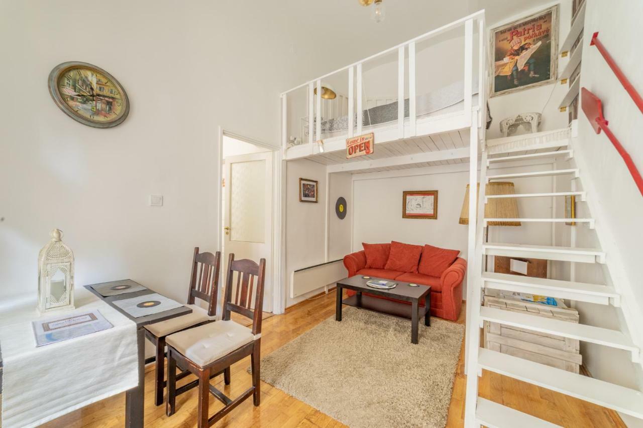 Gabi'S Central Broadway Nest @ Nagymezo Str Βουδαπέστη Εξωτερικό φωτογραφία